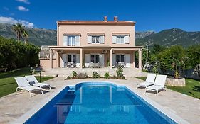 Apartments Raskovic