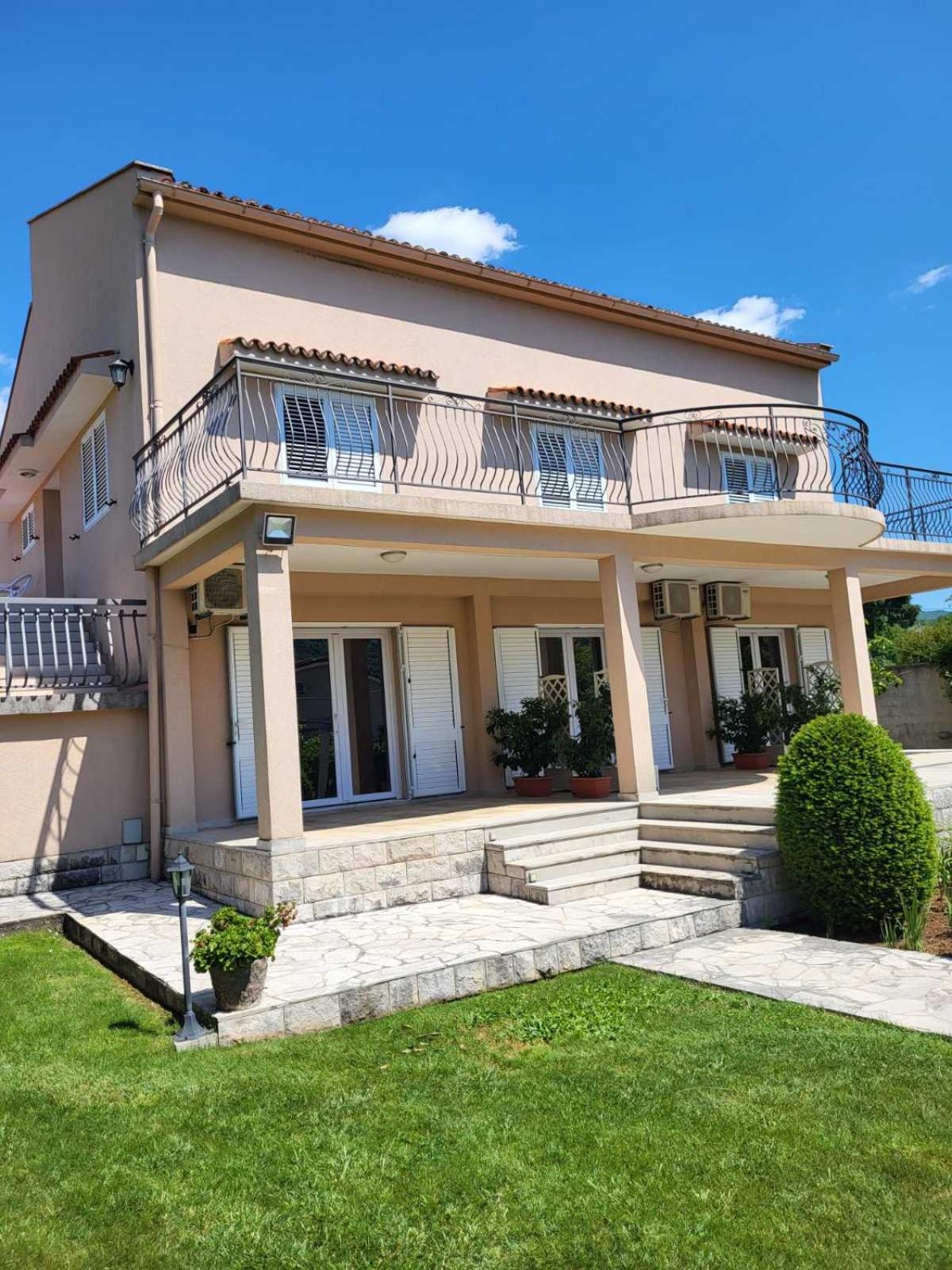 Apartments Raskovic Radanovići Buitenkant foto